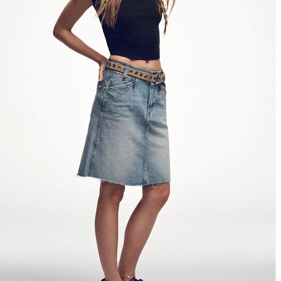 NWT Free People Suzy Denim Midi Skirt in Sun Stoned Blue - Picture 2 of 5